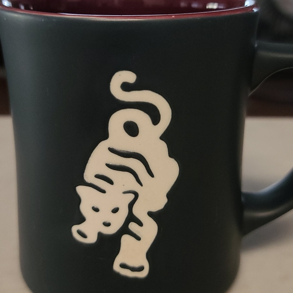 2012 Starbucks Ceramic Mug Tiger